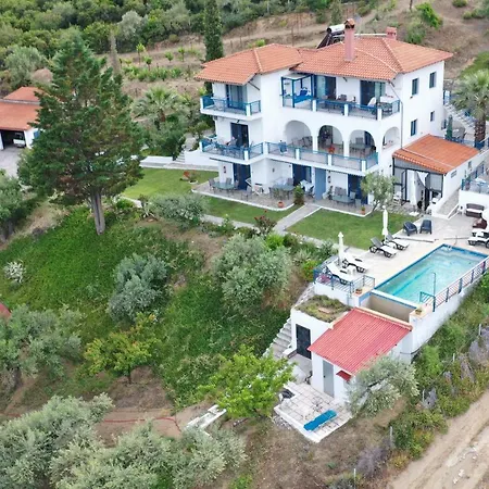 فندق مبيت وإفطار Sartivista 3*