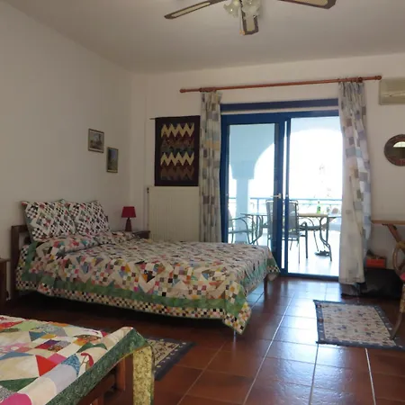 Oda ve Kahvaltı Sartivista 4*