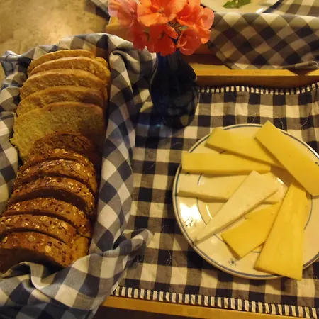 Sartivista فندق مبيت وإفطار