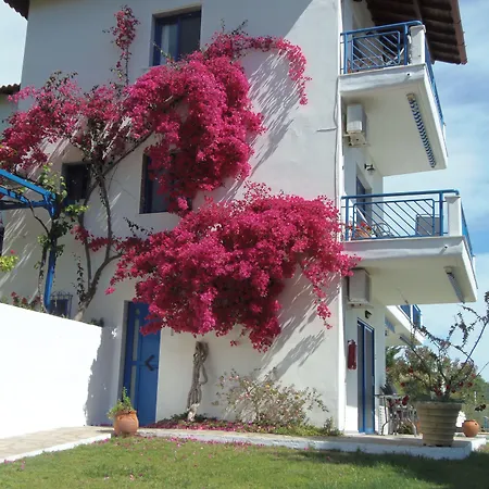 Sartivista فندق مبيت وإفطار 4*